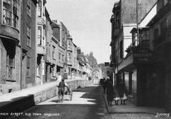 The-High-Street-in-1905.